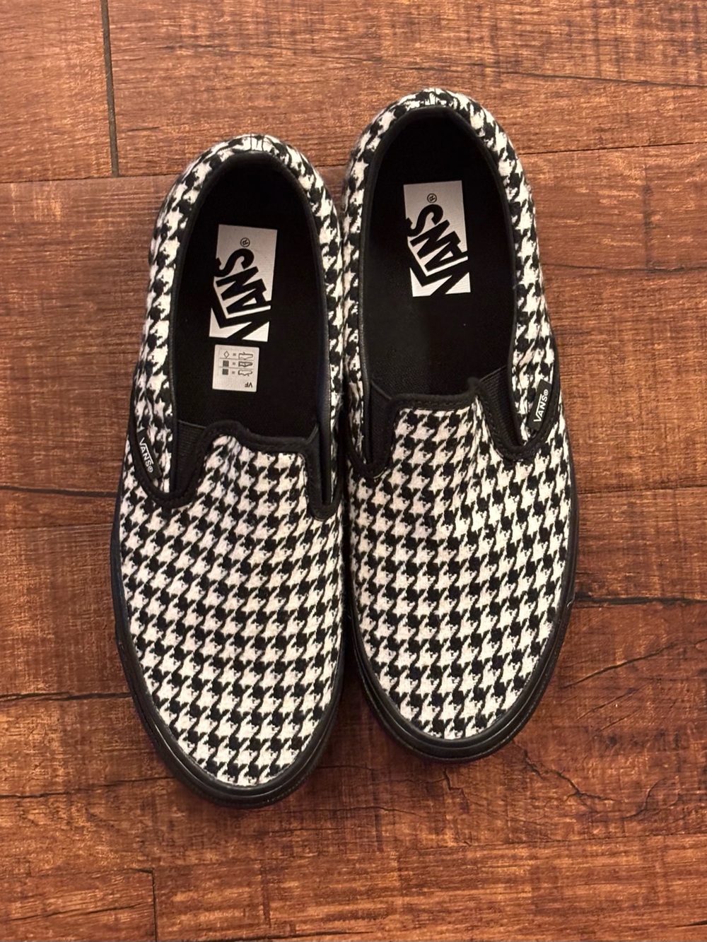 Vans Slip-On Sneakers in Black & White Houndstooth